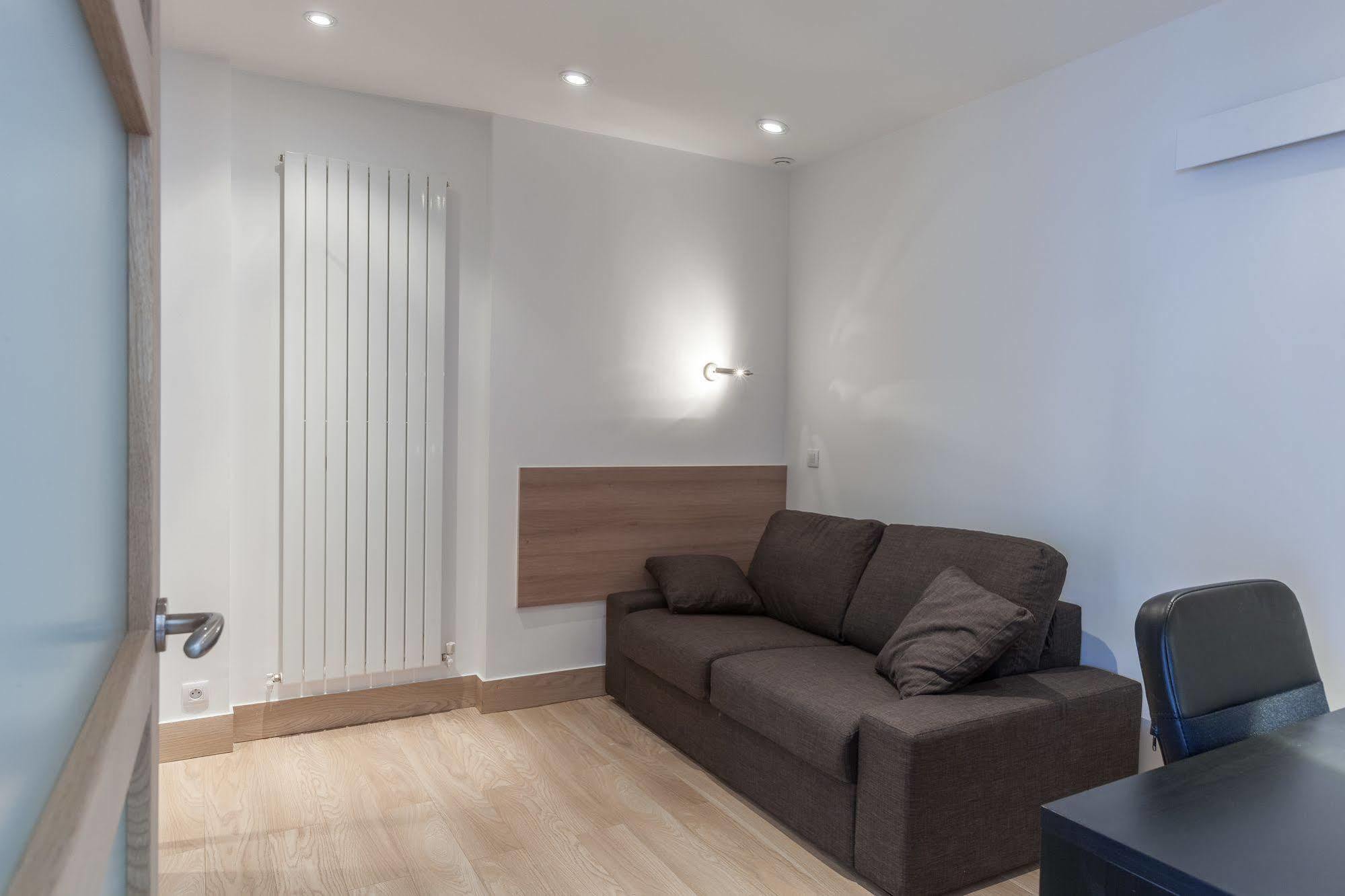 Residence Hotel Le Relais Amelie Clamart Buitenkant foto